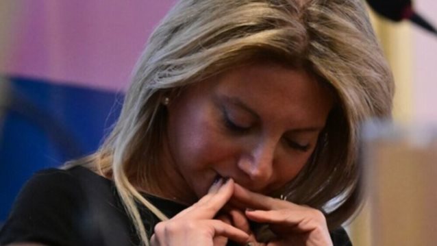 H Καρυστιανού τα βάζει με τα... ΜΜΕ μετά τον σάλο για τις αμβλώσεις: "Διαστρεβλώθηκε σκοπίμως η απάντησή μου"