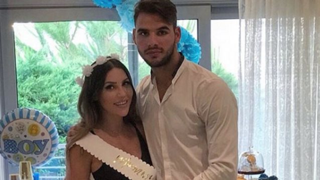 Ζέτα Θεοδωροπούλου &amp; Παναγιώτης Ταχτσίδης: Έγιναν γονείς! Οι πρώτες φωτογραφίες του μωρού &amp; το συγκινητικό μήνυμα