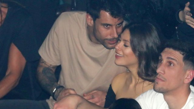 Ο Γιώργος Πρίντεζης σε μία σπάνια δημόσια εμφάνιση με την πανέμορφη σύζυγό του, Στέλλα Κωστοπούλου