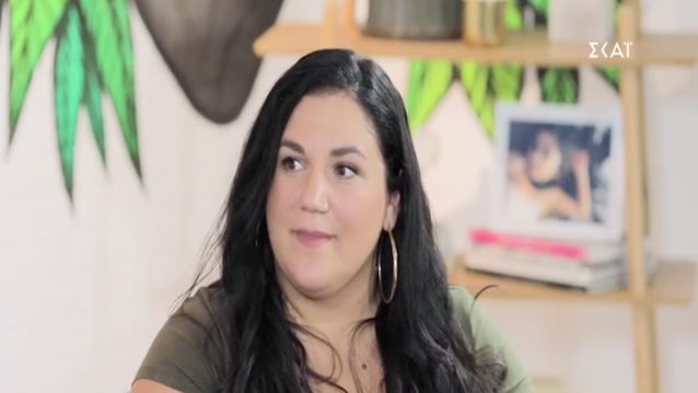 Αφροδίτη Γεροκωνσταντή: «Ναι, είμαι χοντρή, είναι αλήθεια και δεν είναι κακό και δεν με νοιάζει κιόλας»