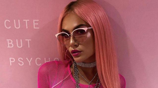 Έλενα Τσαγκρινού: Δεν το πιστεύουμε αυτό που έκανε στα μαλλιά της!
