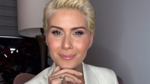 Άννα Κανδαράκη: "Όταν σκεφτόμαστε "καρκίνος", μας έρχεται στο μυαλό η λέξη "θάνατος". Θέλω να σας μιλήσω για τη ζωή"