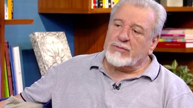 Ξέσπασε ο Τάσος Χαλκιάς: &quot;Πώς είναι δυνατόν να εκδηλώνεις τέτοια μορφή βίας ενάντια στη σύντροφο σου&quot;