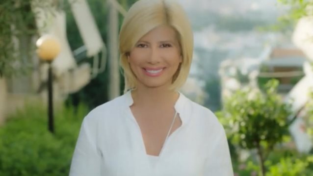 Ζήνα Κουτσελίνη: Αυτές είναι οι ερωτήσεις που της έκαναν οι «Σφήκες» και την έκαναν να αποχωρήσει από το The 2Night Show