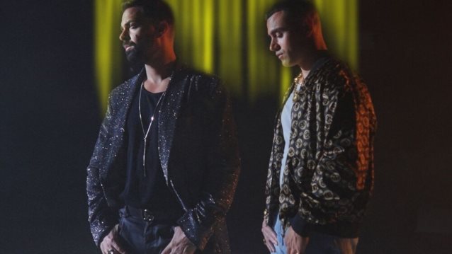 Ο Ηλίας Βρεττός και ο KG φέρνουν νωρίτερα το καλοκαίρι με το &quot;Φύλλο &amp; Φτερό&quot;