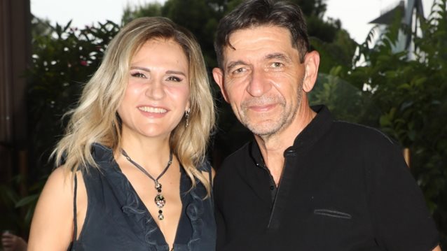 Μπέσσυ Μάλφα | Η γλυκιά φωτογραφία που τράβηξε τον Γεράσιμο Σκιαδαρέση και τον γιο τους Γιάγκο στις διακοπές τους