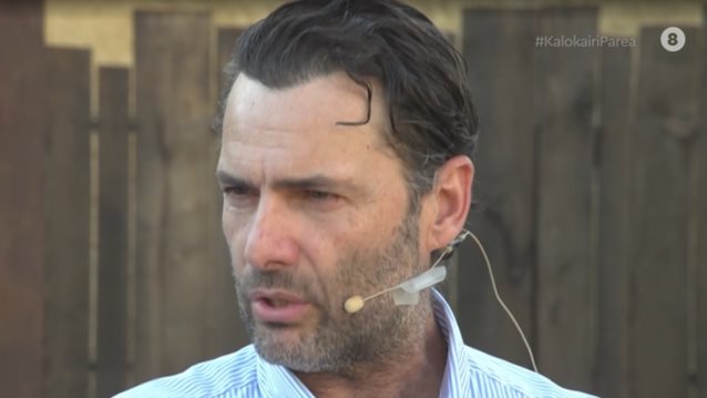 Παναγιώτης Μπουγιούρης: &quot;Υπήρχε πίεση προς το καμαρίνι.. Θα έμπαινε μια κοπέλα και..&quot;
