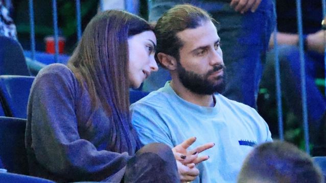 Δανάη Βαρθολομάτου &amp; Κωνσταντίνος Βασάλος απόλαυσαν μαζί τον αγώνα του Νόβακ Τζόκοβιτς