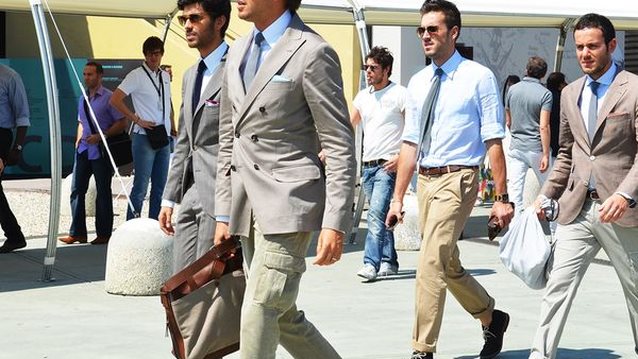 Cargo Παντελόνι: Πώς να το φορέσεις σωστά;