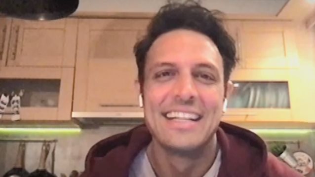 Σάββας Πούμπουρας: Η εμφάνιση στο Live Tonight &amp; η ζωή στην καραντίνα με την κόρη του