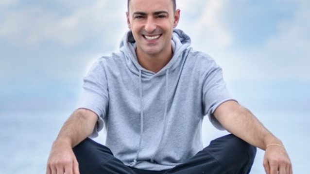 Θανάσης Αλευράς: Η συνάντησή του με μια καμήλα &amp; η καραντίνα στα βουνά