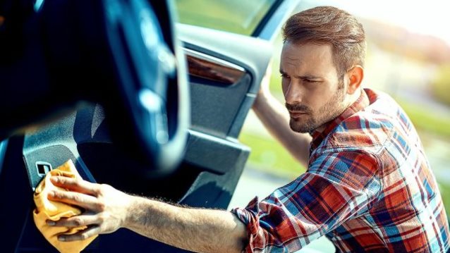 Πώς Θα Κρατήσεις Το Αμάξι Σου Σαν Καινούργιο: Τέσσερα προϊόντα που θα κάνουν τη διαφορά στην προστασία του αυτοκινήτου σου