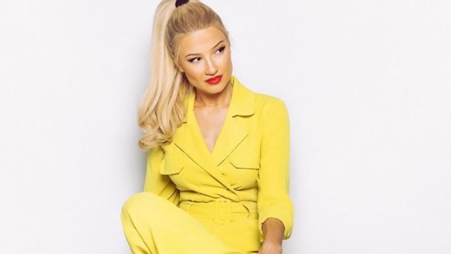 Star Style Tips
: Οι Ελληνίδες παρουσιάστριες υιοθέτησαν ήδη μία από τις μεγαλύτερες τάσεις της άνοιξης
