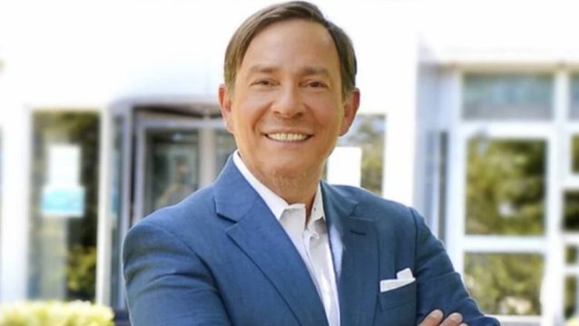 Ολυμπιακοί Αγώνες: Τέλος ο Καρμοίρης από την ΕΡΤ μετά το σχόλιό του για τα &quot;σχιστά μάτια&quot;