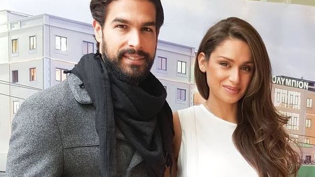 Νίκος Αναδιώτης - Βασιλική Σταματοπούλου: Οι λεπτομέρειες για τη βάφτιση του γιου τους