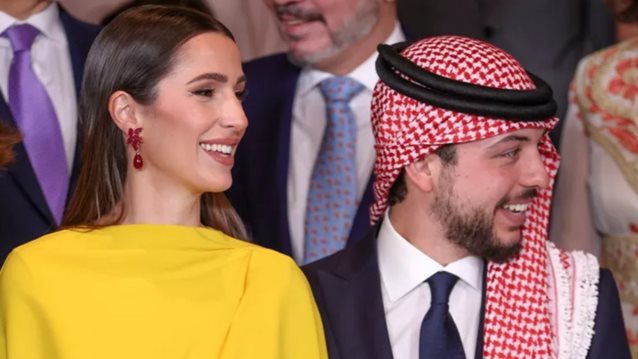 Πριγκίπισσα Rajwa | Όπως δεν την έχουμε ξαναδεί με αθλητική φανέλα και παντελόνι στο γήπεδο