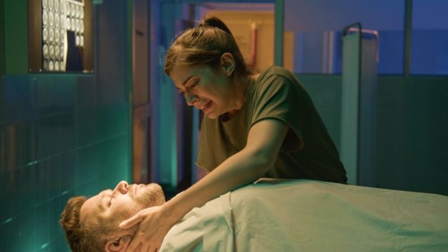 Φινάλε για τους &quot;Παγιδευμένους&quot; - Η Άννα στα πρόθυρα κατάρρευσης πριν την κηδεία