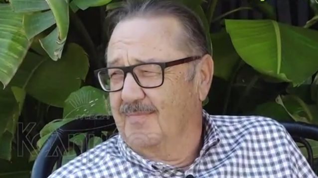 Τάσος Κωστής: &quot;Κάποιοι με απείλησαν ότι θα με κόψουν από το θέατρο, αλλά τελικά δεν έκαναν τίποτα&quot;