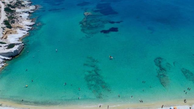 Ρωτήσαμε το ChatGPT πού να πάμε διακοπές το καλοκαίρι χωρίς να δώσουμε ένα νεφρό