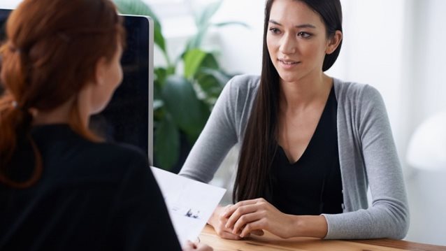 Οι 6 συνηθέστερες ερωτήσεις συνέντευξης για δουλειά: Ενημερώσου για τις πιθανές ερωτήσεις και πήγαινε προετοιμασμένος στο επόμενο ραντεβού για συνέντευξη