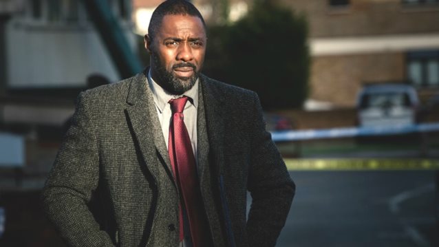 Idris Elba: Θέλει ο επόμενος 007 να είναι γυναίκα, ο κόσμος απαιτεί Charlize Theron
