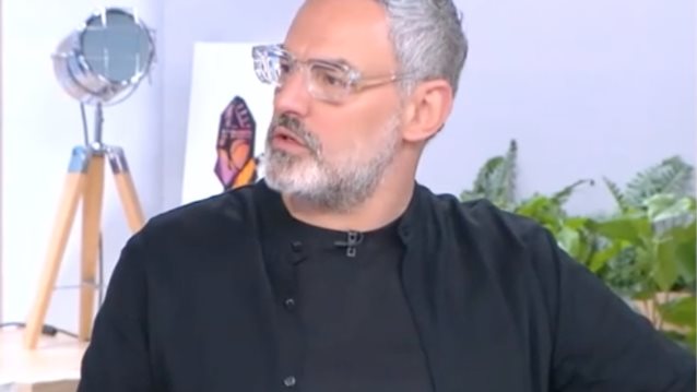 Νίκος Συρίγος: "Ο Γιώργος Λιάγκας δε θέλει να γίνεται αναπαραγωγή, αλλά το ανεβάζει"