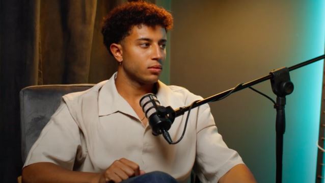 Η αναφορά του Ηρακλή Τσουζίνοφ στο GNTM: &quot;Είχα βάλει κουκούλα, μάσκα και πάλι με έβλεπαν. Λες και με μύριζαν&quot;