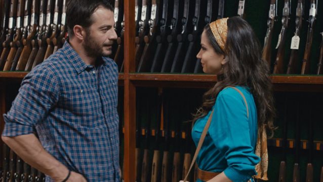 Το Τατουάζ: Τι θα γίνει στα επόμενα επεισόδια: Η ζωή της Ελένης κρέμεται από μια κλωστή &amp; ο Νικόλας αποκαλύπτει ποιος πραγματικά είναι