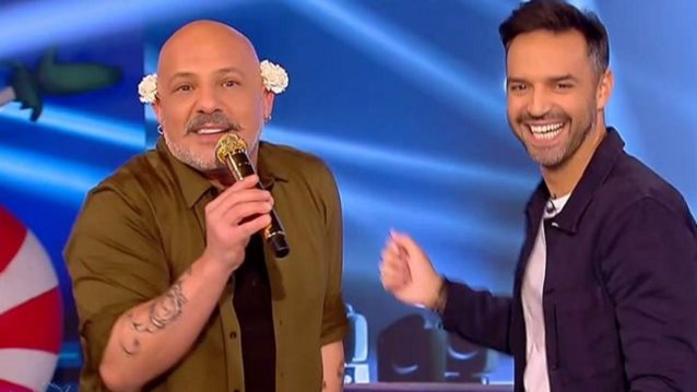 Video of the day | Ο Νίκος Μουτσινάς περνάει απ&#39; όλα τα challenges του Κωνσταντίνου Μίχου