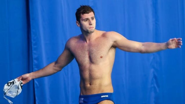 Φωτιά στην Εύβοια | Ο Αλέξανδρος Παναστασίου πανηγύριζε στο Τόκιο και πίσω καιγόταν το σπίτι του