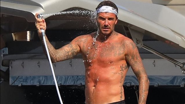 Hollywood Report
: Ο απίστευτα hot David Beckham &amp; το full in love ζεύγος Katy Perry- Orlando Bloom