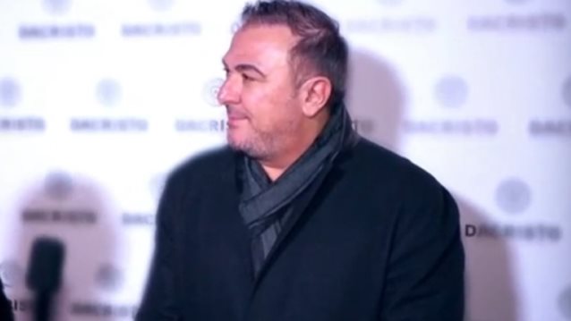 Ο Αντώνης Ρέμος απαντά για τις on-air διαφωνίες με τον Light