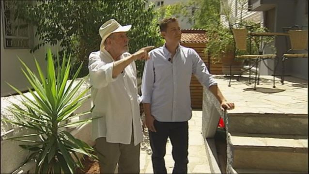 Αντώνης Σρόιτερ
: Κάνει «Αυτοψία» στους πλειστηριασμούς και τις κατασχέσεις στην Ελλάδα