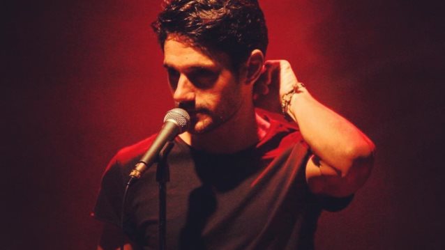 Πάνος Βλάχος: Απίστευτο! Έκανε σκι στους χιονισμένους δρόμους του Χαλανδρίου