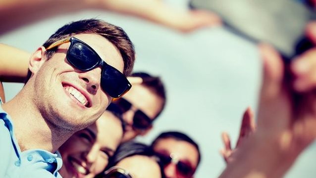 Γιατί οι selfies έχουν αντικαταθλιπτική δράση;: Ίσως δεν είναι τυχαίο τελικά, που σε πολλούς ανθρώπους αρέσει να φωτογραφίζουν τον εαυτό τους ή όμορφα αντικείμενα!