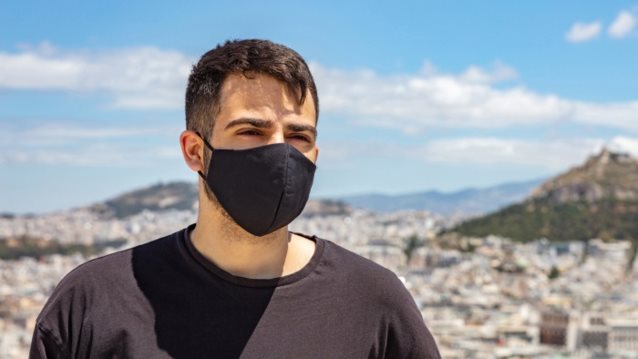 Πώς μεταδίδεται ο κορονοϊός : Αναθεωρημένες οδηγίες προφύλαξης