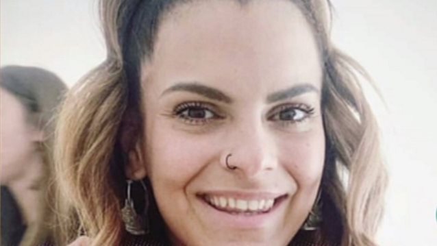 Σμαράγδα Καλημούκου | Δείτε πως είναι σήμερα η "Λίζα" από τη σειρά "Λατρεμένοι μου γείτονες"