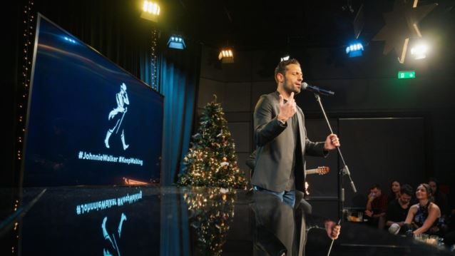 Μια βραδιά έκπληξη από το "Johnnie Walker" και τον Κωνσταντίνο Αργυρό