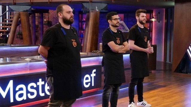 MasterChef | Δεν δοκίμασαν καν το πιάτο του! "Έσπασαν" οι συμπαίκτες του στην αποχώρησή του