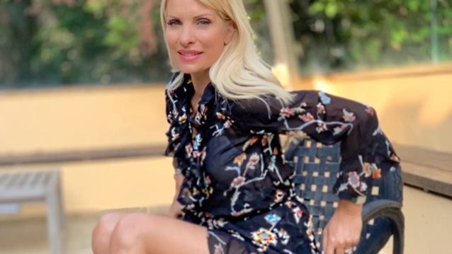 Ελένη Μενεγάκη: Κάνει το πιο εντυπωσιακό #throwback και τα likes πέφτουν βροχή!