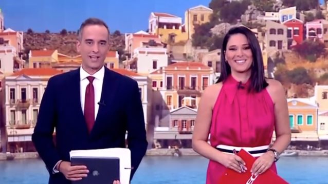 Με νησιώτικη διάθεση έκαναν πρεμιέρα η Στέλλα Στυλιανού και ο Νικήτας Κορωνάκης στο &quot;Κοινωνία Ώρα Mega&quot;