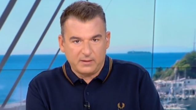 Γιώργος Λιάγκας κατά του Μάκη Τριανταφυλλόπουλου: &quot;Γίγαντας δημοσιογραφίας και αισθητικής&quot;