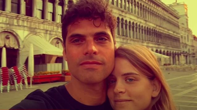 Δανάη Μιχαλάκη και Γιώργος Παπαγεωργίου full in love στο νέο videoclip των Polkar