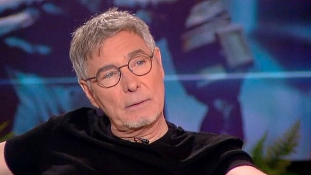 Θοδωρής Αθερίδης: "Δεν έχω ταμπού με τα ψυχοφάρμακα. Δεν θέλω να τα σταματήσω ποτέ είπα στον γιατρό"