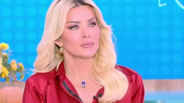 Κατερίνα Καινούργιου: &quot;Με το ζόρι βγαίνω από το σπίτι&quot;