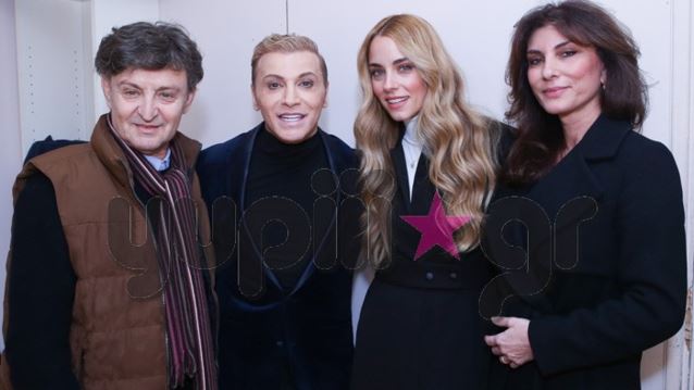 Δούκισσα Νομικού: Η σπάνια νυχτερινή έξοδος με τους γονείς της! Όλες οι φωτογραφίες