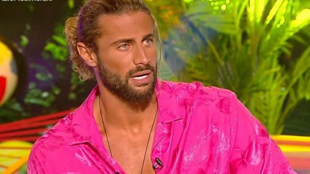 Ο Κωνσταντίνος Βασάλος  για τη Σταυρούλα Χρυσαειδή: "Με τον Μπάρτζη έκανα παρέα τα βράδια, γιατί δεν είπαν ότι έκανα κάτι ερωτικό;"