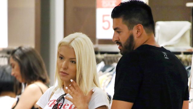 Στέλλα Μιζεράκη &amp; Πάνος Ζάρλας: Είναι αχώριστοι! Που τους εντόπισε ο φωτογραφικός φακός;