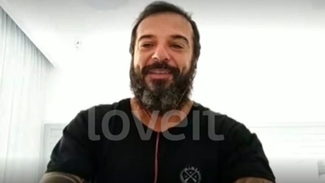 Survivor | Ο Τριαντάφυλλος στις πρώτες του δηλώσεις: "Αν βγω έξω μπορεί να με δείρει ο Λιβάνης"