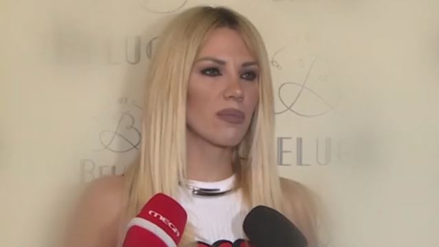 Σάσα Μπάστα: "Ρώτησέ με κάτι ουσιαστικό, πιστεύεις ότι έχω κόμπλεξ να το παραδεχτώ;"